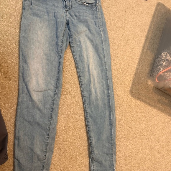 Garage Women’s Skinny Jeans | Size 5 | Light Wash High Rise Denim - Picture 2 of 6